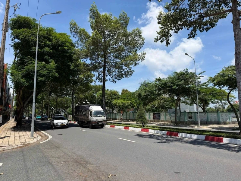 Bán đất mặt tiền Nguyễn Tất Thành 100m2 (5x20) thổ cư, Phường Phước Nguyên, TP Bà Rịa - 4,5 tỷ