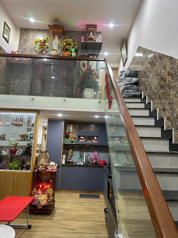 Bán nhà 2 mặt kiến 50m2 phường Võ Thị Sáu Quận 3