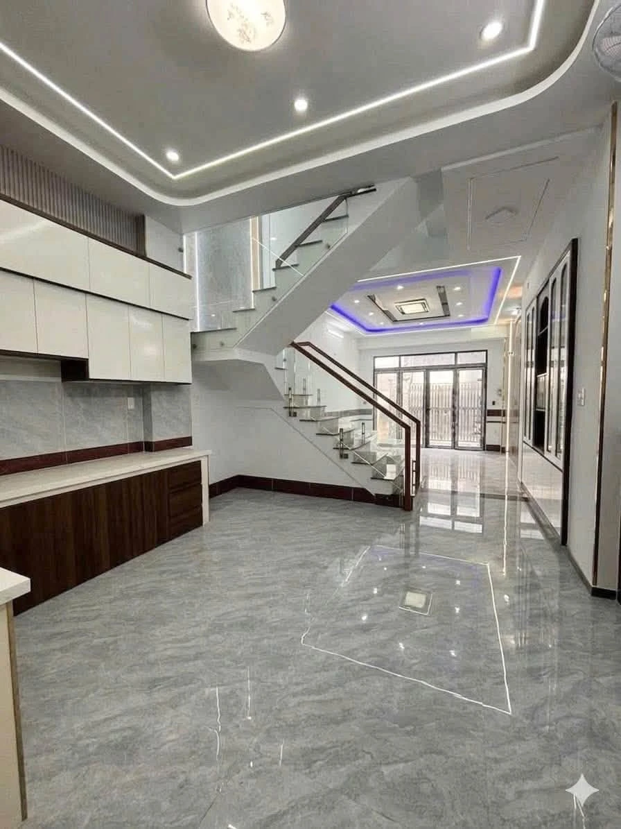 Bán nhà hẻm xe hơi 51.5m² 4PN Lã Xuân Oai 5 tỷ 9 - Ảnh thu nhỏ 3