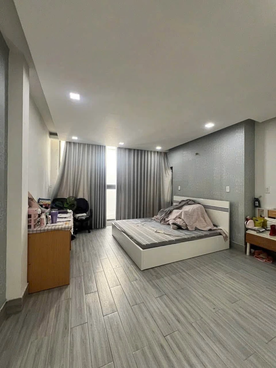 Bán nhà 4 tầng 60m2 sát mặt tiền Nguyễn Duy Dương, Phường 4, Quận 10, giá 8,3 tỷ - Ảnh thu nhỏ 4