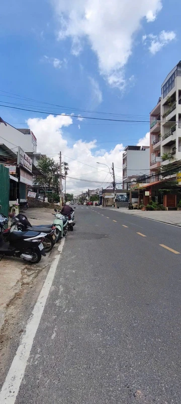 Bán nhà SRXD hoàn công mặt tiền Hai Bà Trưng Đà Lạt 70m² 14,9 tỷ