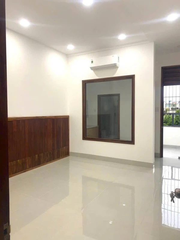 Bán nhà 1 trệt 1 lầu mặt tiền 68,5m² Phan Thiết 3 tỷ 100 triệu