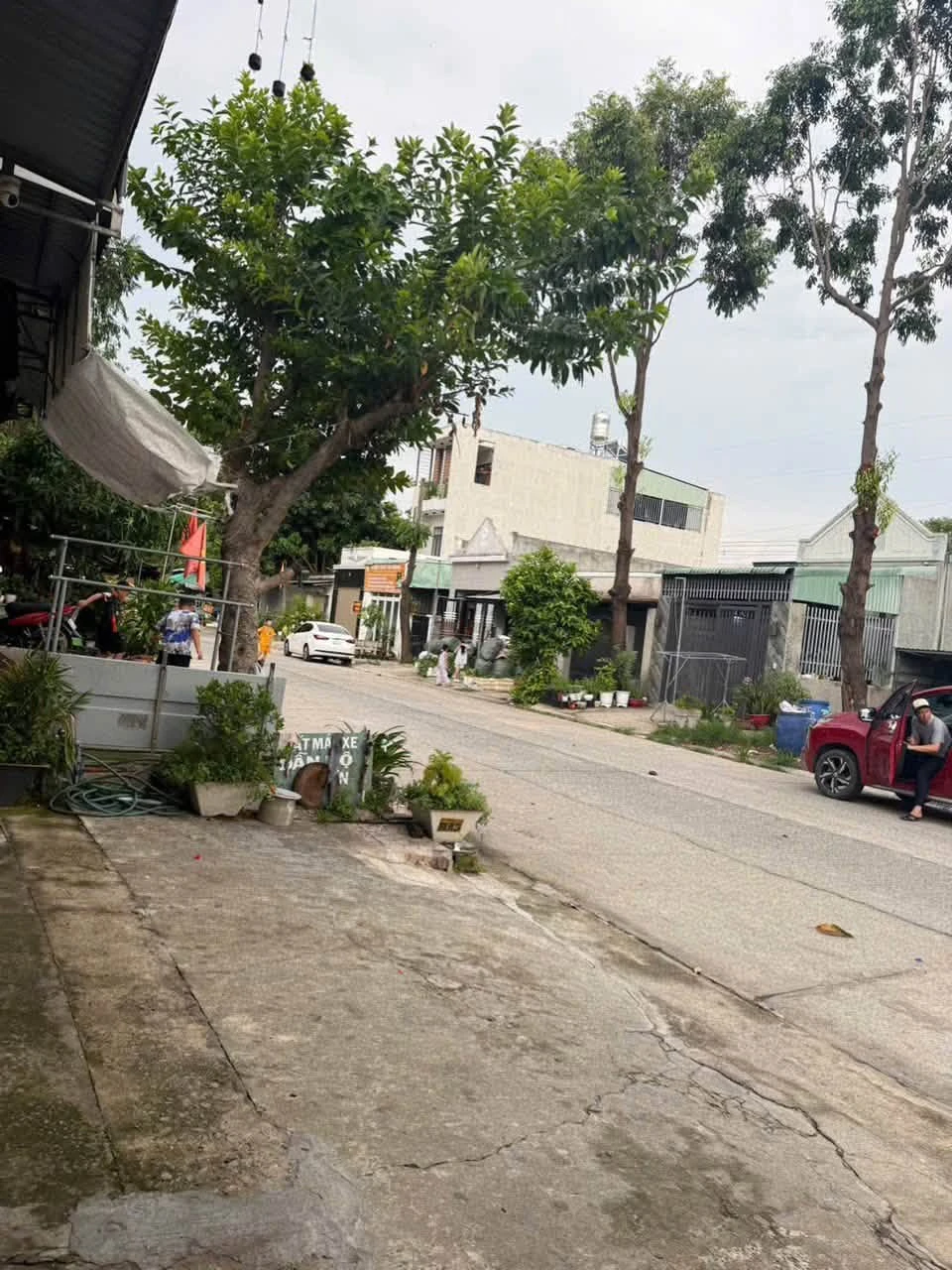 Bán 2 căn nhà 7 phòng trọ 300m2 thổ cư gần chợ Mỹ Phước 3, Bình Dương - Ảnh 1