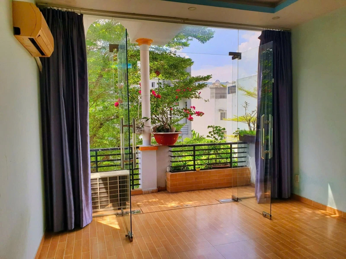 Bán nhà 3PN, 80m2 KDC Phú Lợi Quận 8, giá 6 tỷ - Ảnh thu nhỏ 2