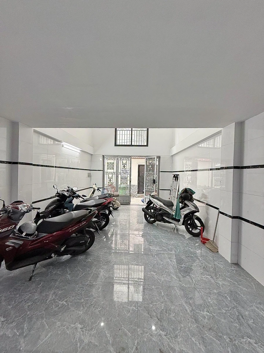 Bán căn hộ dịch vụ 5 tầng 9PN, thang máy, 88m2, HXH Lê Lai, Gò Vấp - Ảnh 1
