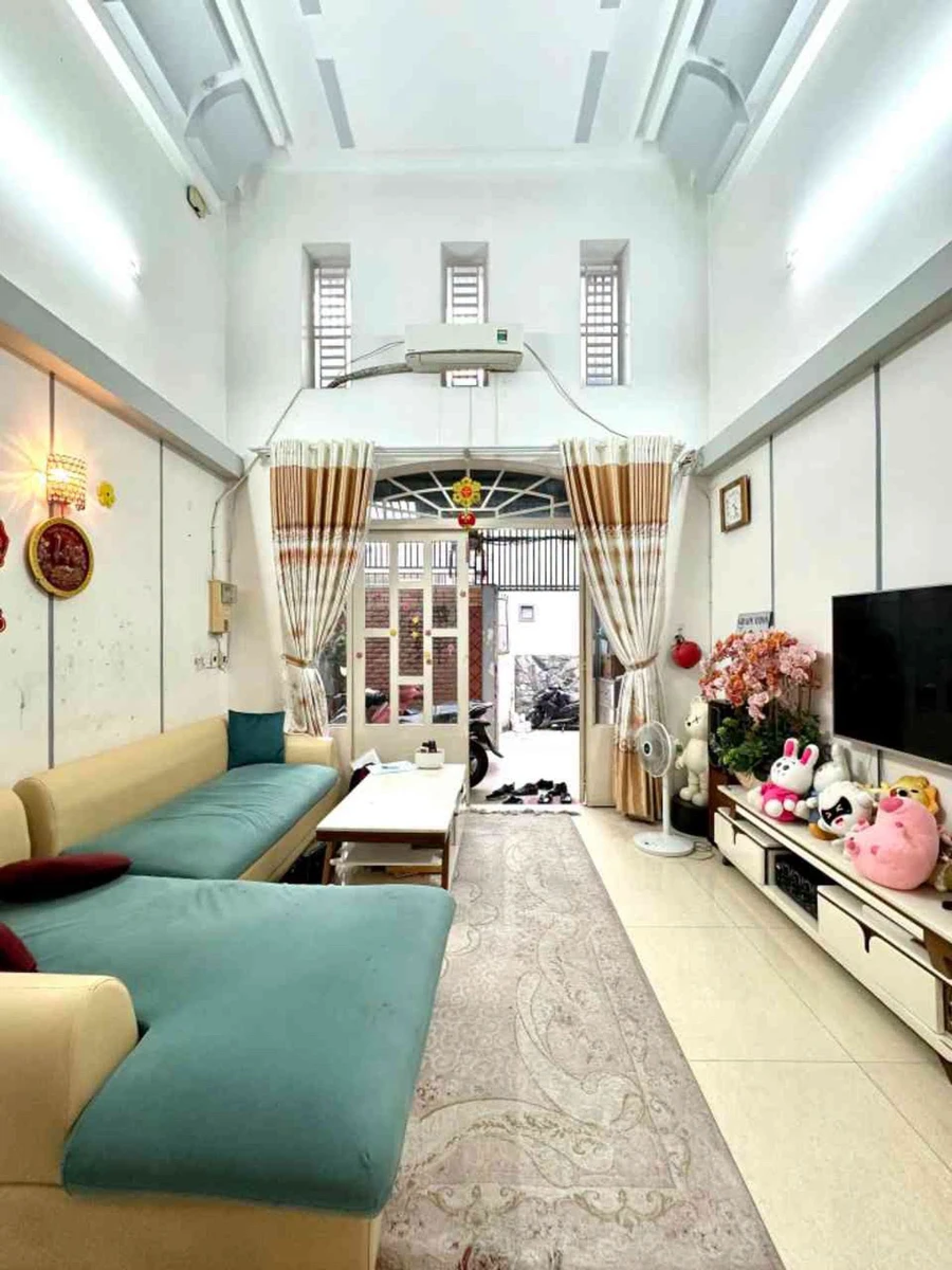 Bán nhà 3 tầng 74m² đường Phan Văn Trị, Gò Vấp, giá nhỉnh 8 tỷ - Ảnh 1