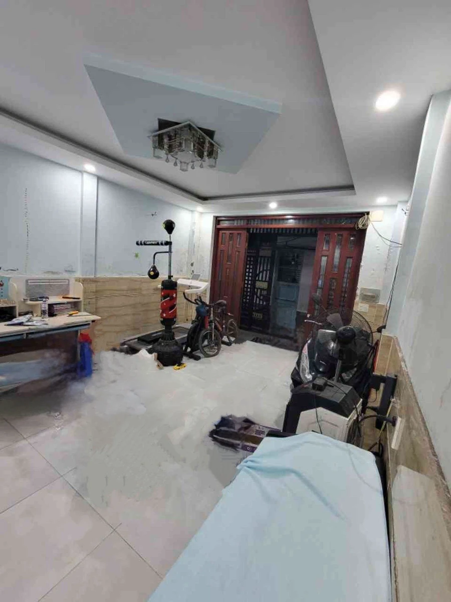 Bán nhà góc 2 tầng 4x11 hẻm ba gác đường số 5, Gò Vấp, giá 3,95 tỷ - Ảnh 1