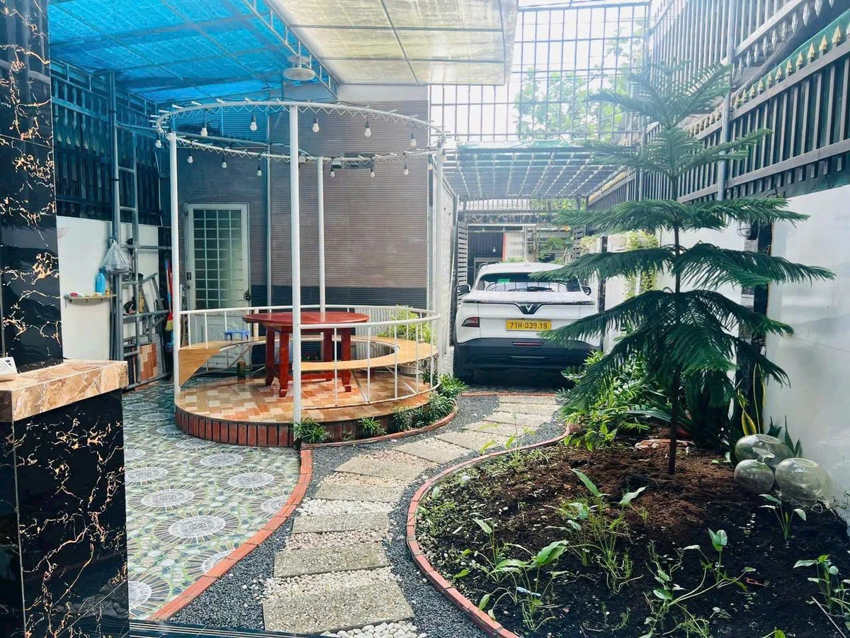 Nhà mặt tiền đường 19/5 Bến Tre 182.6m² 1.6 tỷ - Ảnh thu nhỏ 2