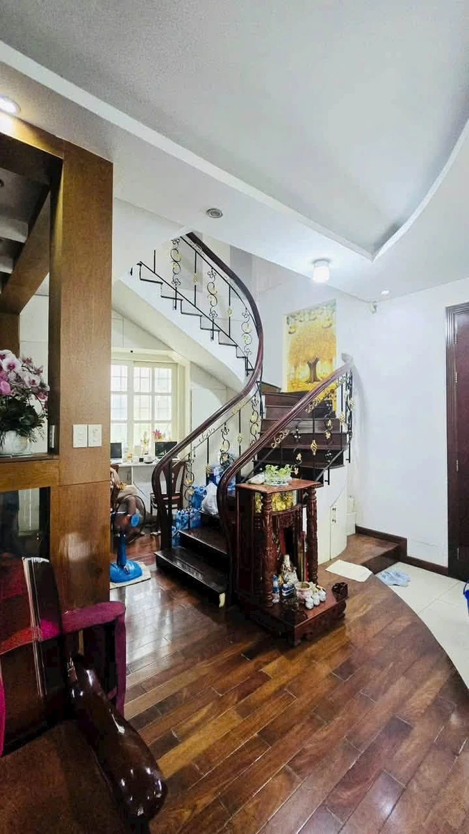 Bán nhà lô góc 50m2 4 tầng đường 3 Tháng 2, Quận 10 - Ảnh thu nhỏ 4