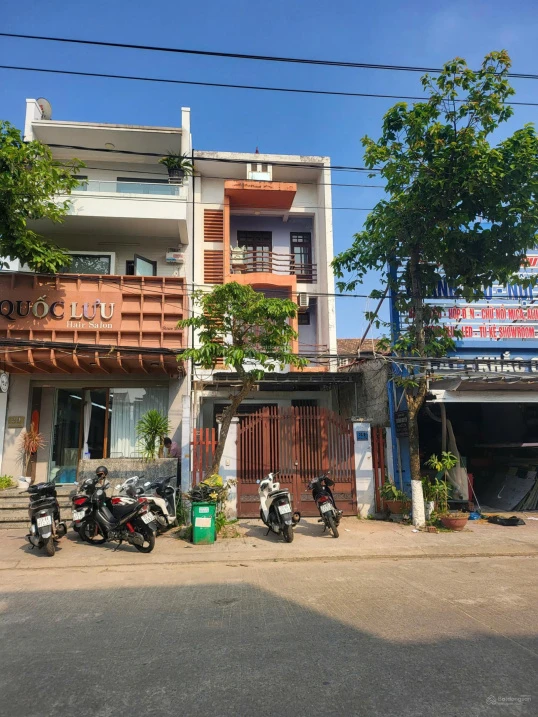 Bán nhà 4 tầng 52m² mặt tiền Nguyễn Bỉnh Khiêm, Nha Trang, 11 tỷ 4561m2
