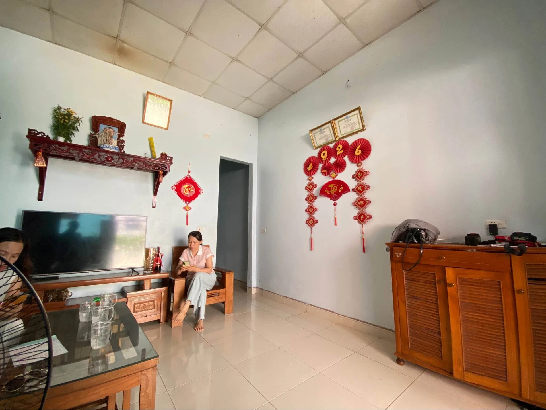 Bán nhà 2 PN 76m² mặt tiền 4m gần công viên nước - Ảnh 1