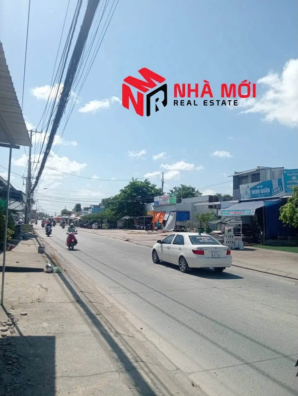 Bán nhà cấp 4 sân rộng 185m2 Hà Huy Giáp, Cà Mau 1 tỷ 250 triệu