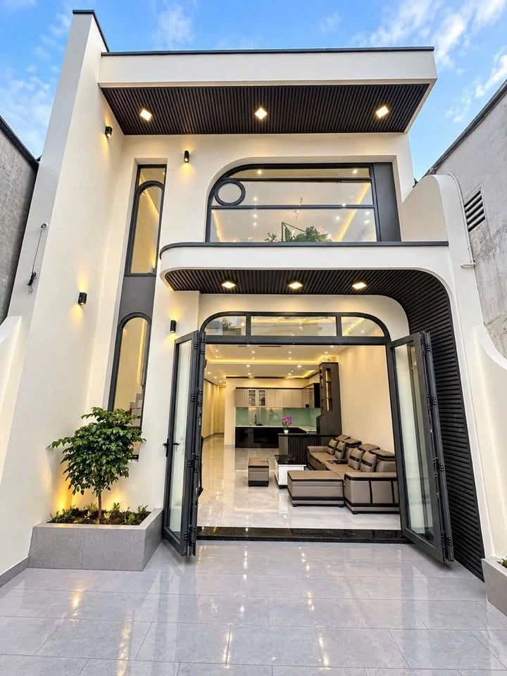 Bán nhà 1 trệt 1 lửng 90m2 Biên Hoà, 3 tỷ 700 triệu - Ảnh 1