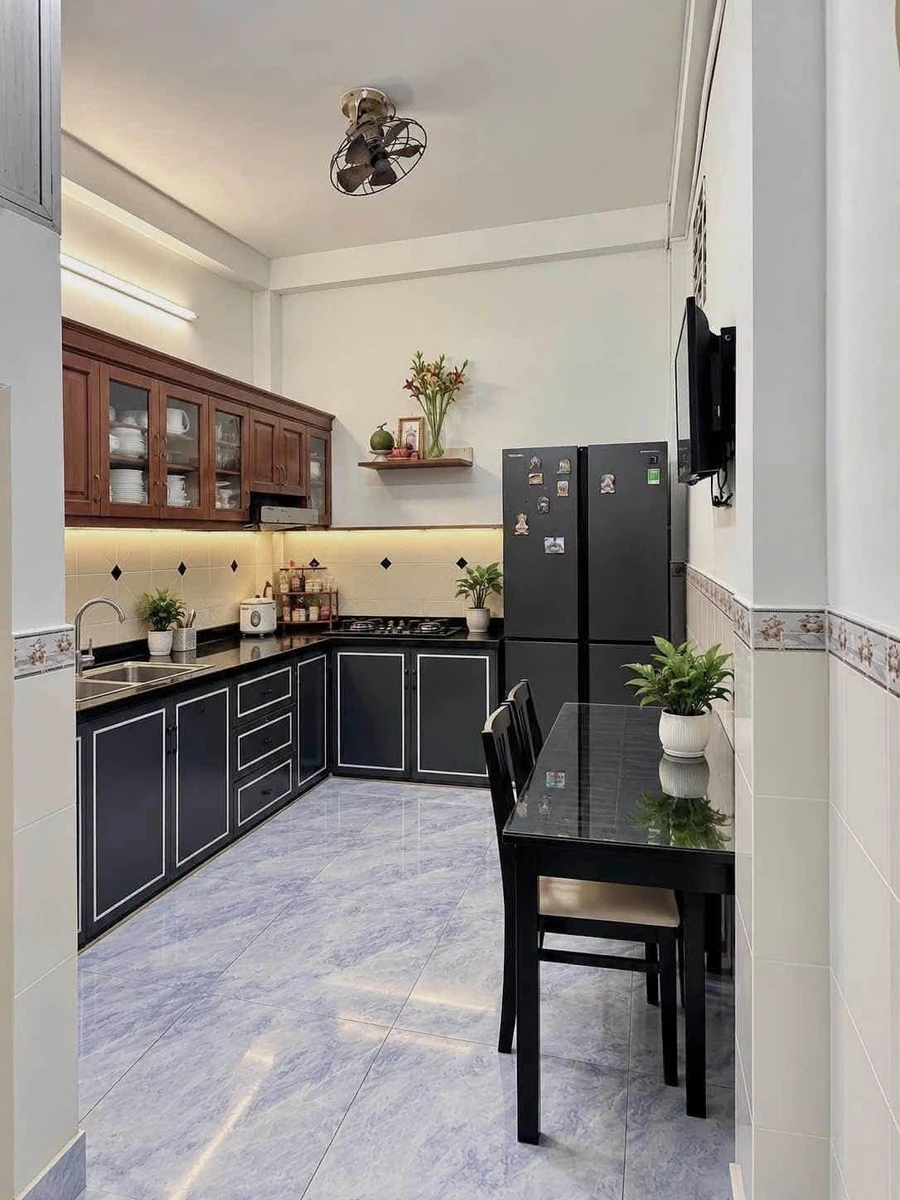 Bán nhà hẻm Nguyễn Đình Chiểu Quận 3, 30m2, 4 tầng, 4PN, giá 8,9 tỷ - Ảnh 1