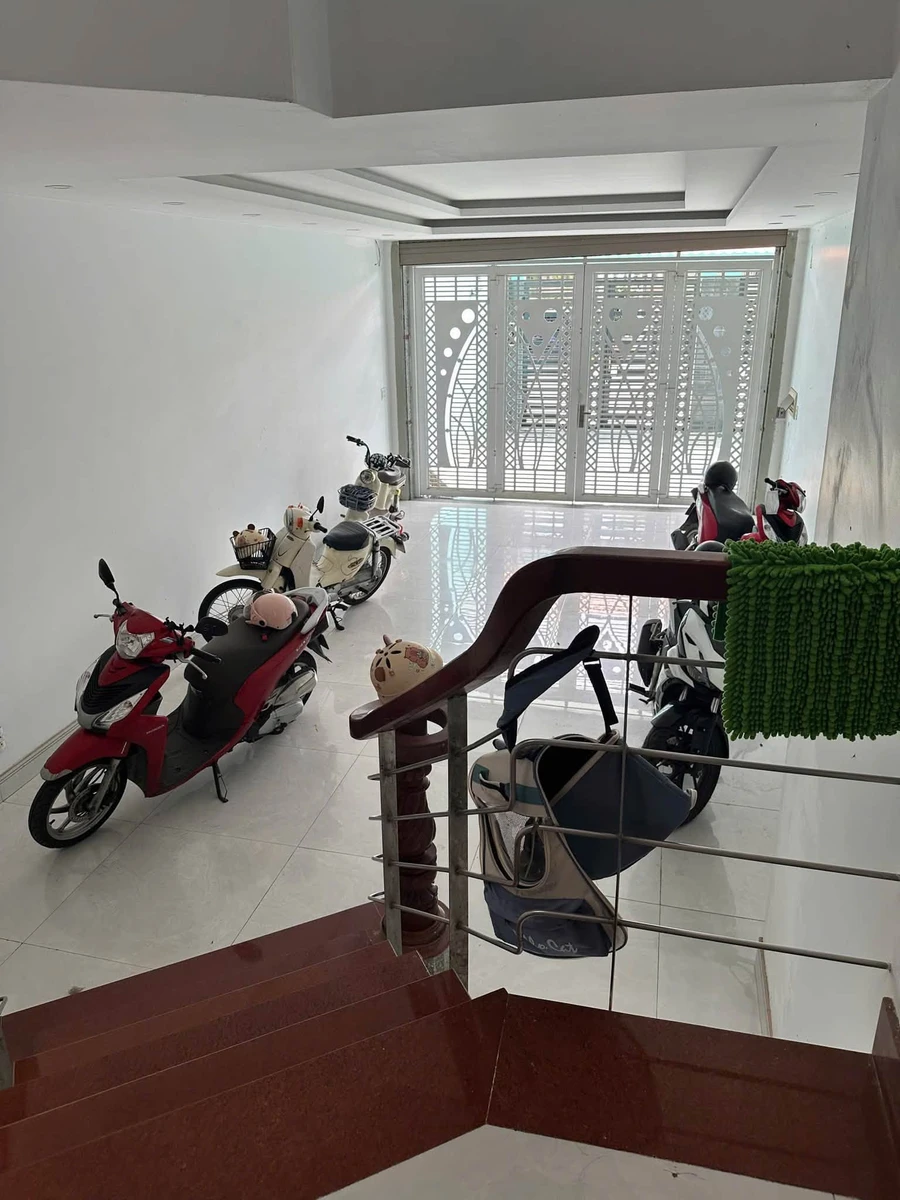 Bán nhà mặt tiền 1 trệt 3 lầu 155m2 có thang máy, Phường Kim Dinh, Bà Rịa - Ảnh thu nhỏ 2