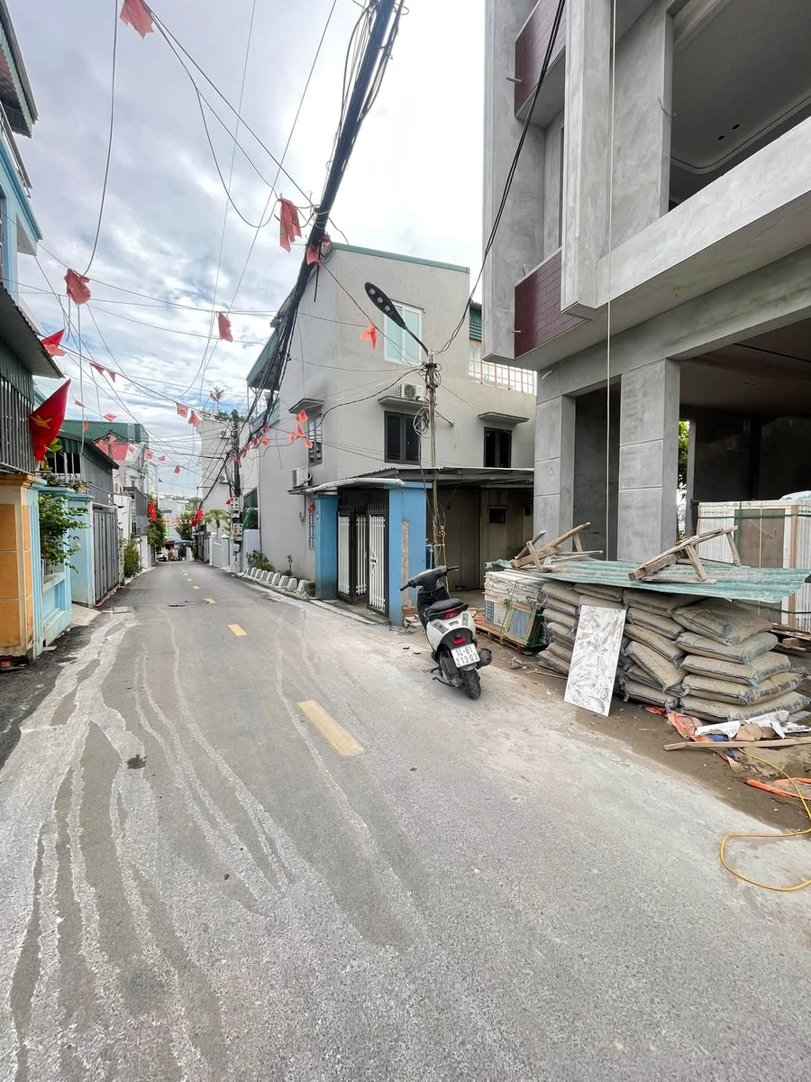 Bán nhà 3 tầng 3 phòng ngủ 60m² gần Cao Thắng - Ảnh thu nhỏ 2