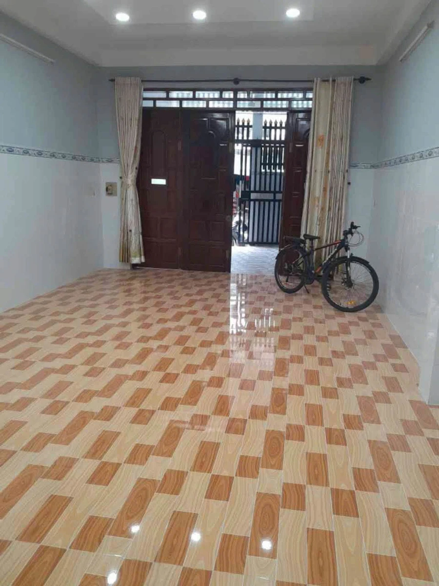 Bán nhà mặt tiền Nguyễn Văn Linh 81m² 4.25 tỷ Nhà Bè - Ảnh 1