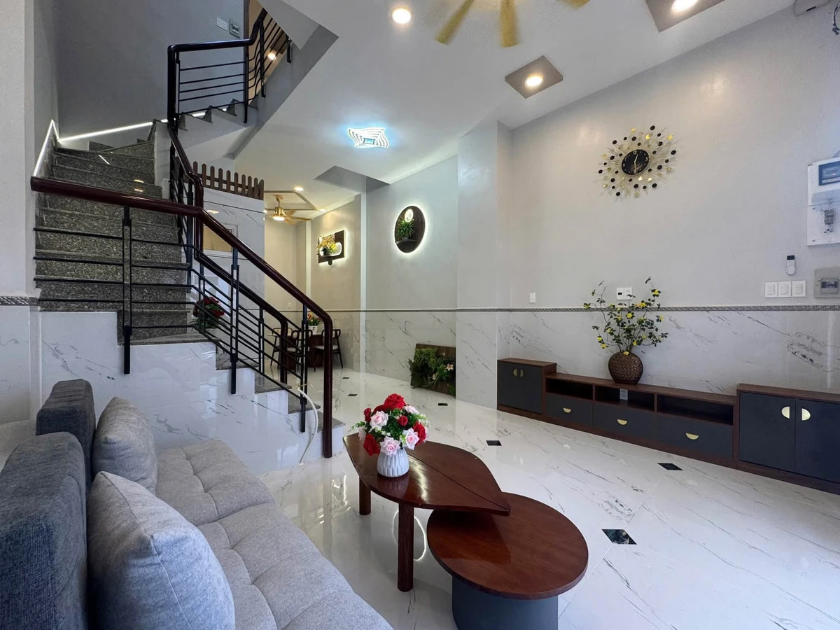 Bán nhà mới xây HXH 4x14 sau lưng Đầm Sen, Quận 11, giá 6,7 tỷ - Ảnh thu nhỏ 5