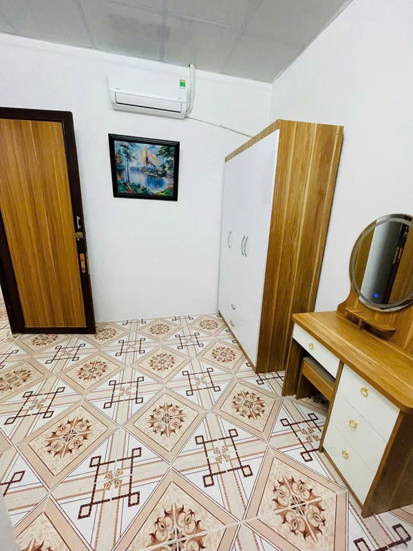 Cho thuê nhà 2 tầng 240m² đường Dương Hiến Quyền, Bắc Nha Trang, giá 24 triệu/tháng