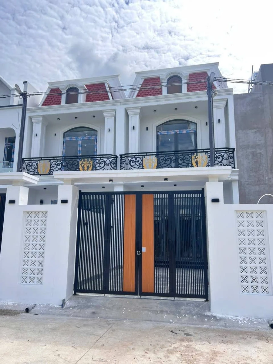 Bán nhà Long Khánh 110m2, 3 PN, 1 tỷ 980 triệu - Ảnh thu nhỏ 5
