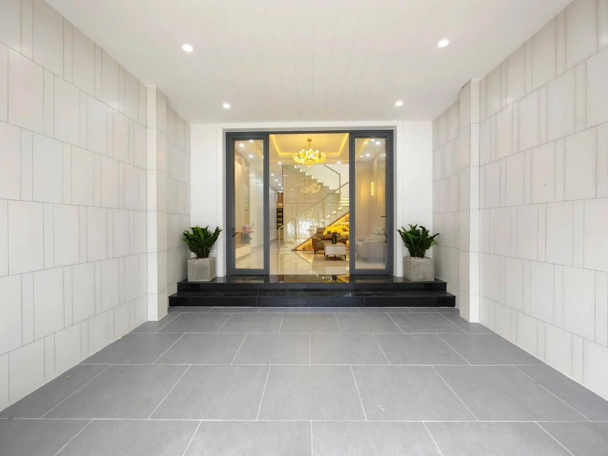 Bán nhà hoàn thiện 110m² view công viên Rạch Giá 3 tỷ 230 - Ảnh thu nhỏ 2
