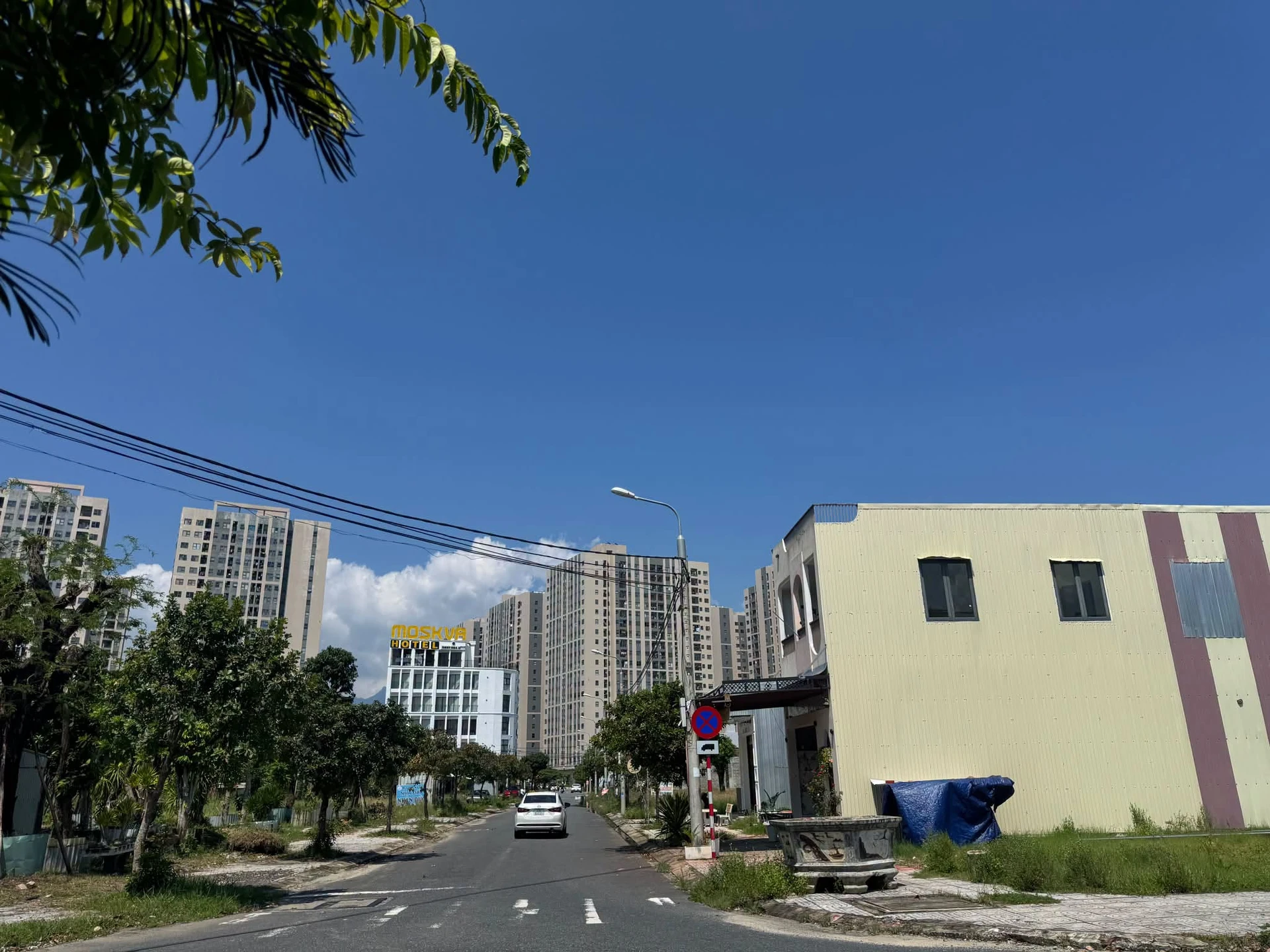 Bán đất 120m2 mặt tiền Lakeside Bàu Tràm 3 tỷ - Ảnh 1