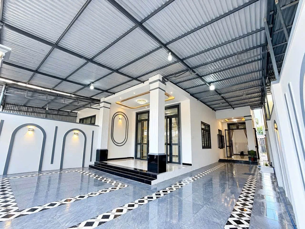Bán nhà hẻm 56 Trần Phú, Phường Long Hoa, Tây Ninh, 3 phòng ngủ, giá 1,859 tỷ - Ảnh thu nhỏ 2