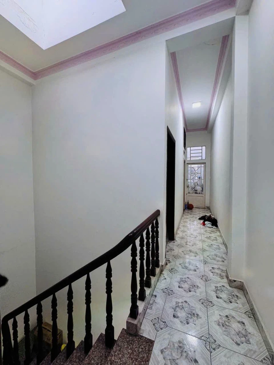 Bán nhà 3 tầng 4PN đường Thoại Ngọc Hầu, Tân Phú, 4x18,3m giá 9,2 tỷ - Ảnh thu nhỏ 5