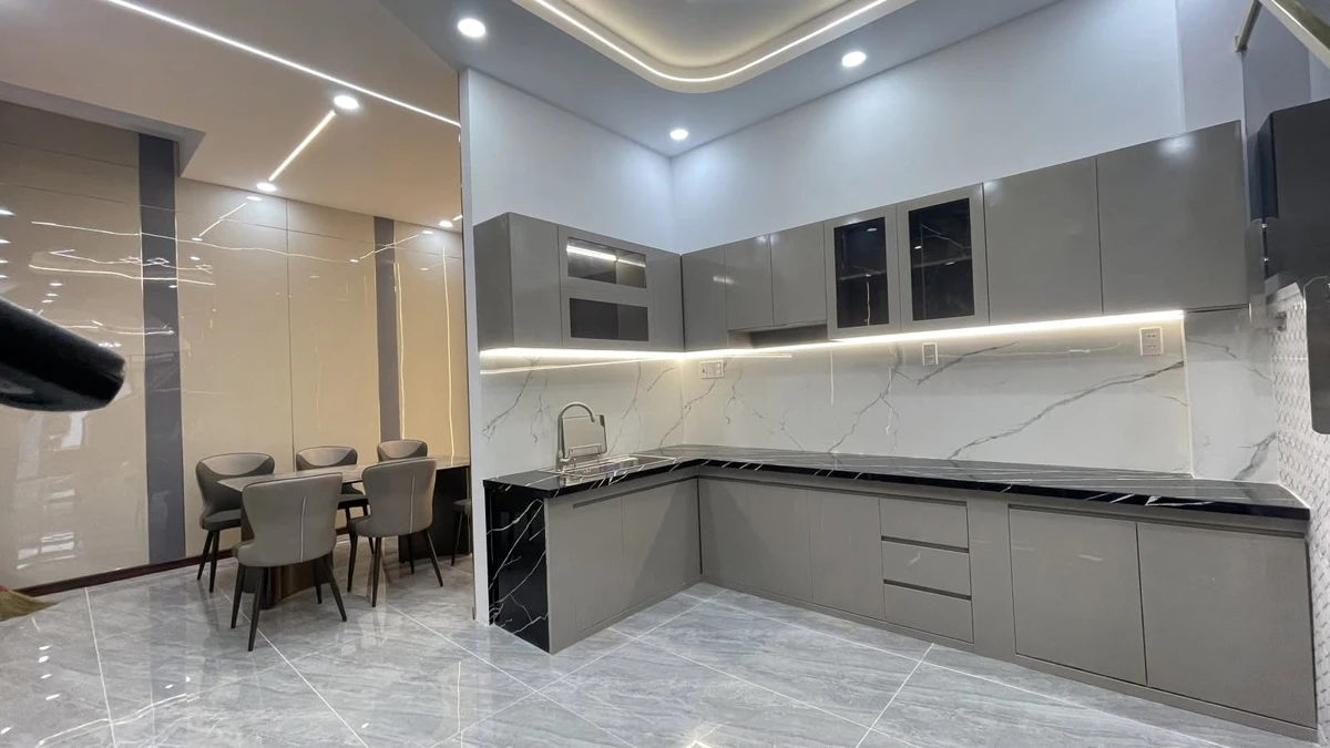 Bán nhà 3 tầng 64m² 4PN đường Phạm Văn Chiêu, Gò Vấp, giá 10,8 tỷ - Ảnh thu nhỏ 2
