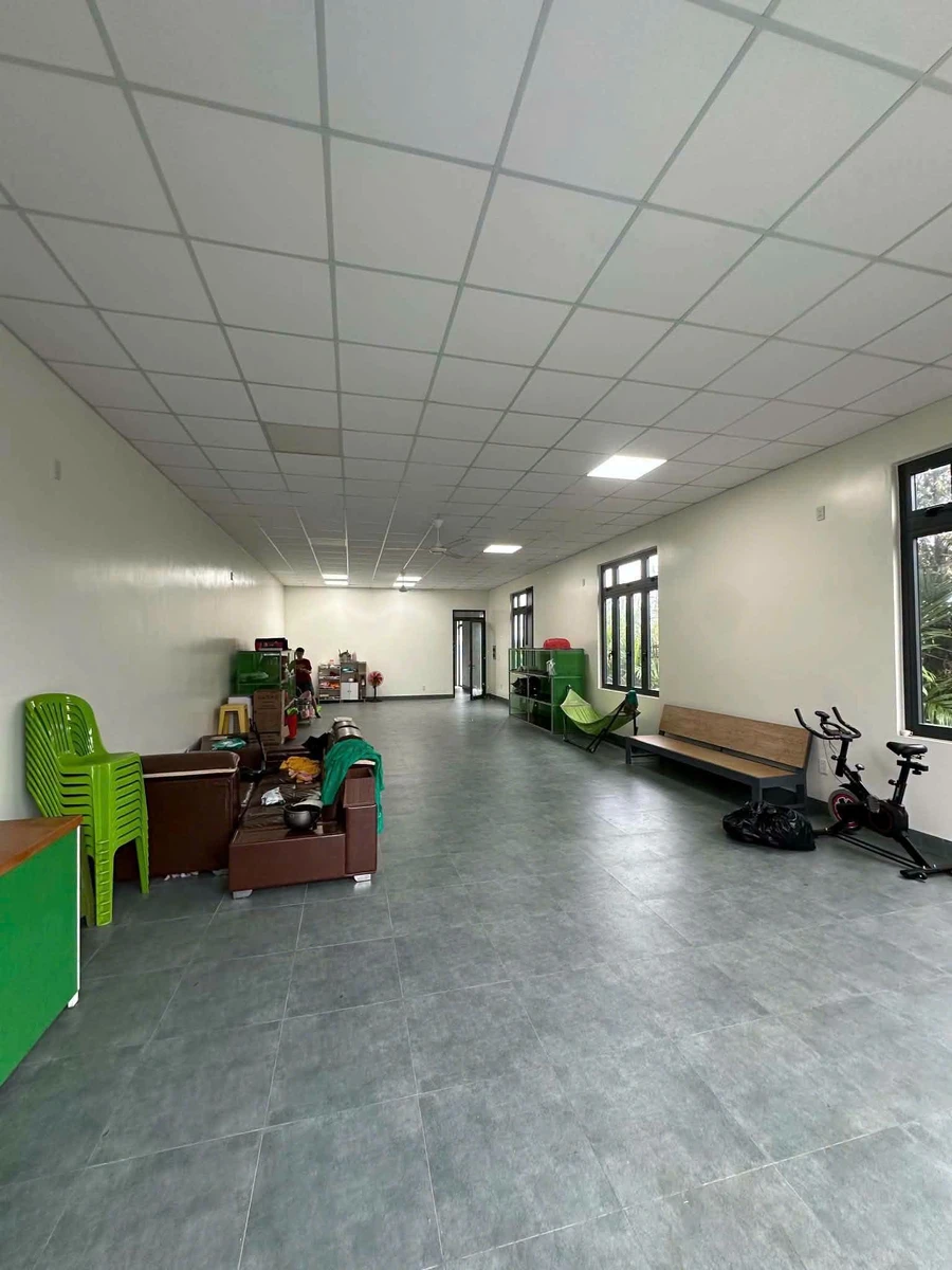 Bán nhà vườn 2,5 tầng 4 phòng ngủ, đất 10x37m, thổ cư 100% tại phường Ea Kao, Buôn Ma Thuột - Ảnh thu nhỏ 2