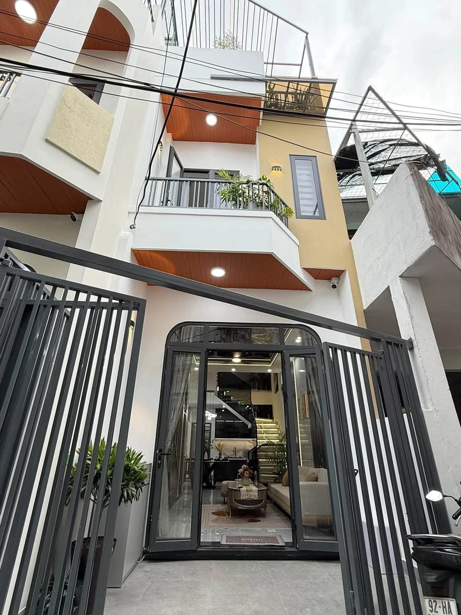 Bán nhà 3 tầng 62m2 gần biển Đà Nẵng 5 tỷ 6 - Ảnh thu nhỏ 4