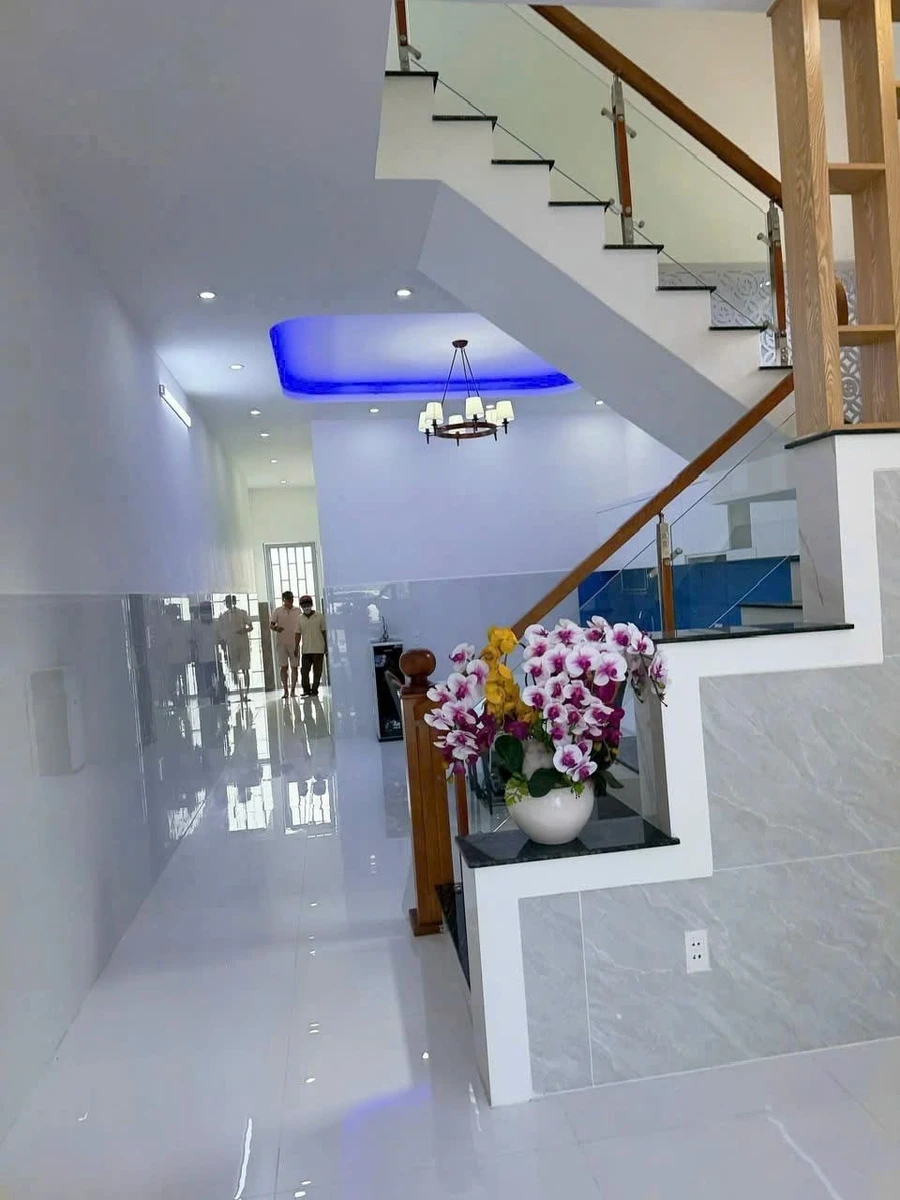 Bán nhà 1 trệt 1 lầu 100m2, 4 phòng, Long Tâm, Bà Rịa - Ảnh thu nhỏ 5