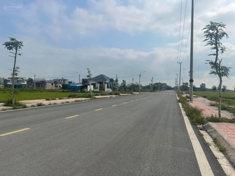 Bán đất tại xã Yên Thắng, huyện Yên Mô, Ninh Bình, 2,8 tỷ, 120m2