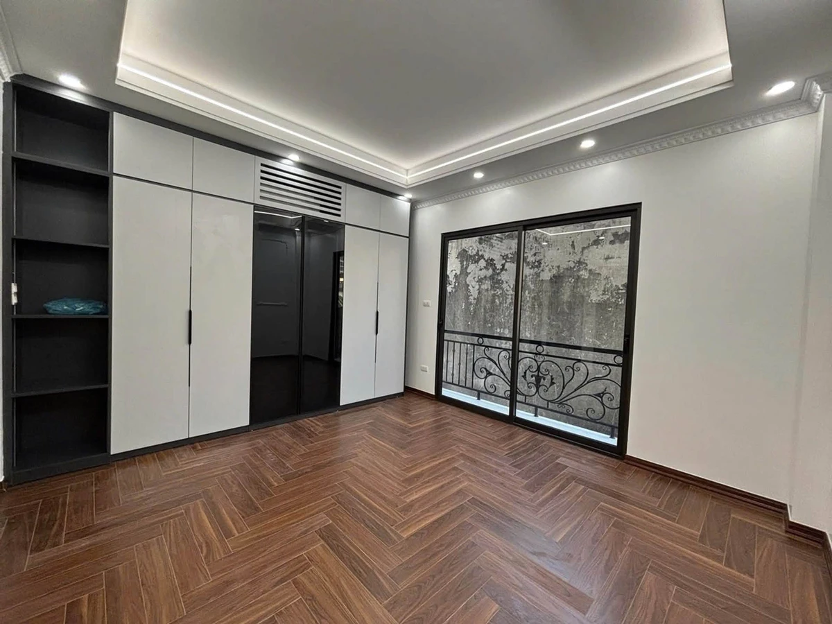 Bán nhà 5 tầng thang máy 33m² Tam Trinh, Hoàng Mai - Ảnh thu nhỏ 2