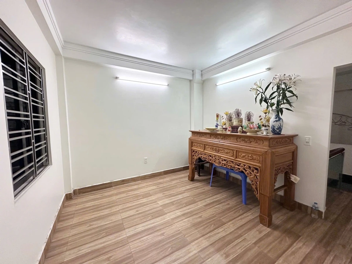 Bán nhà 4 tầng độc lập 40m² tại Vinhomes Riverside, Hải Phòng, 4,5 tỷ - Ảnh 1