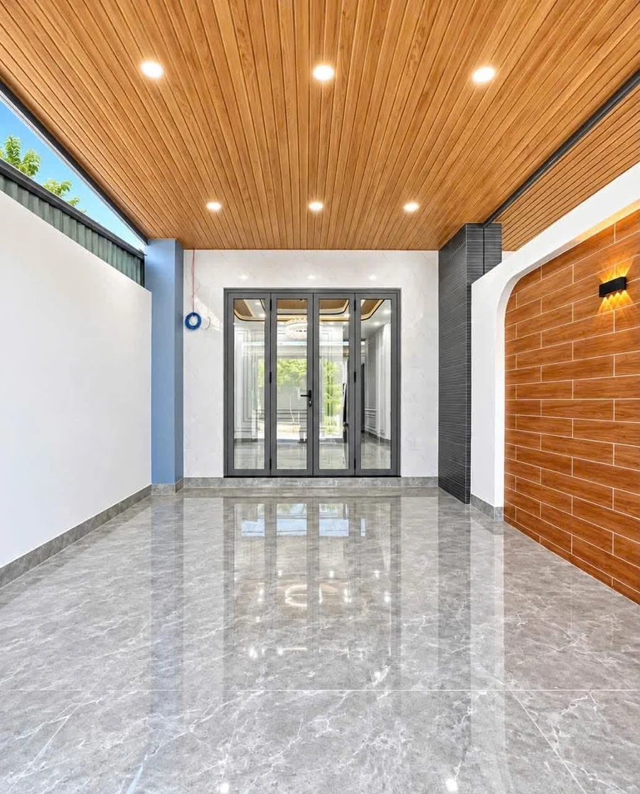 Bán nhà sân vườn 110m² 3PN 2WC hẻm 156 Nguyễn Trung Ngạn, Cần Giờ - Ảnh thu nhỏ 2