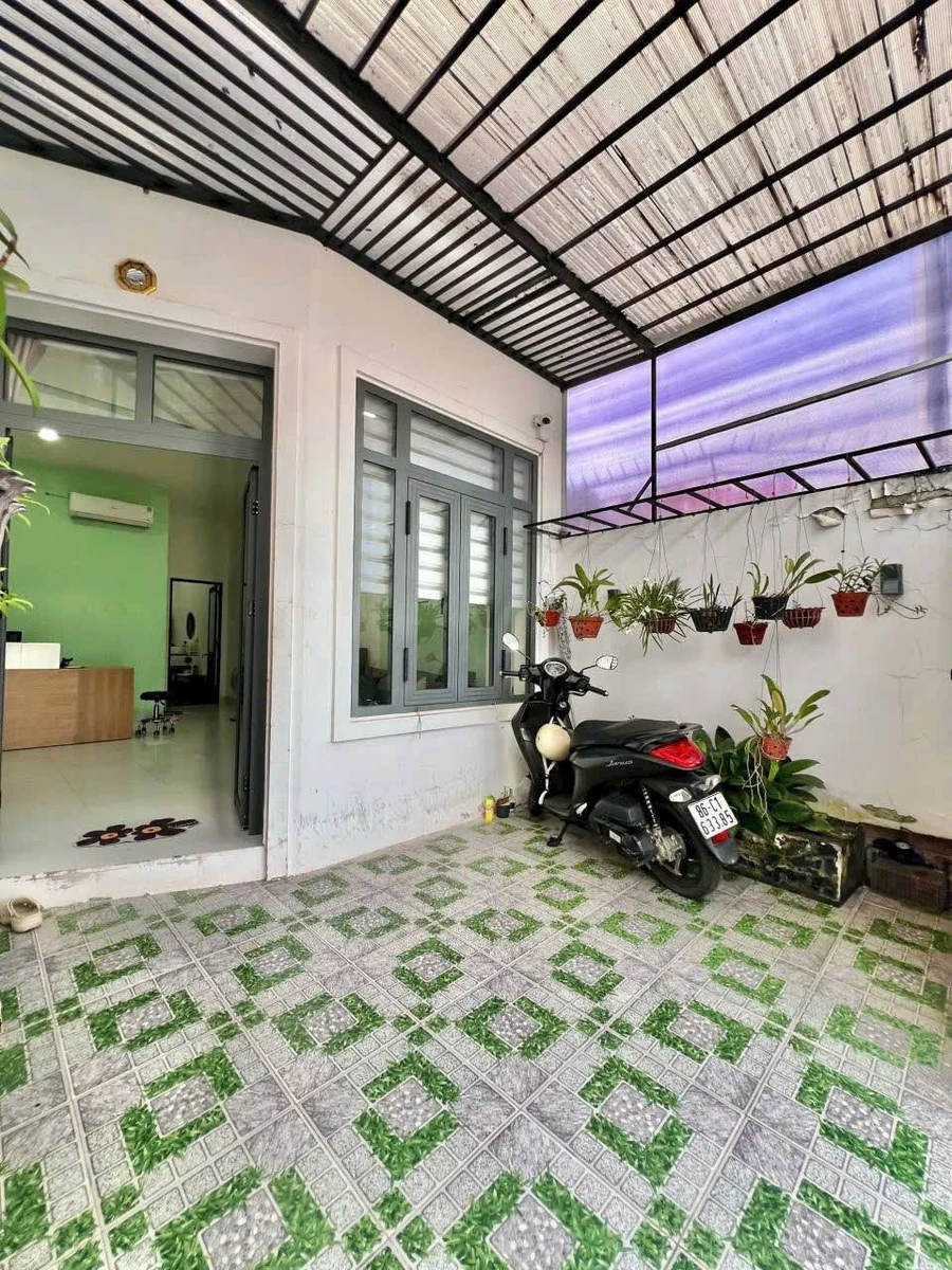 Bán nhà cấp 4 2 mặt tiền 60m² Trần Quang Khải, Lâm Đồng - Ảnh thu nhỏ 3