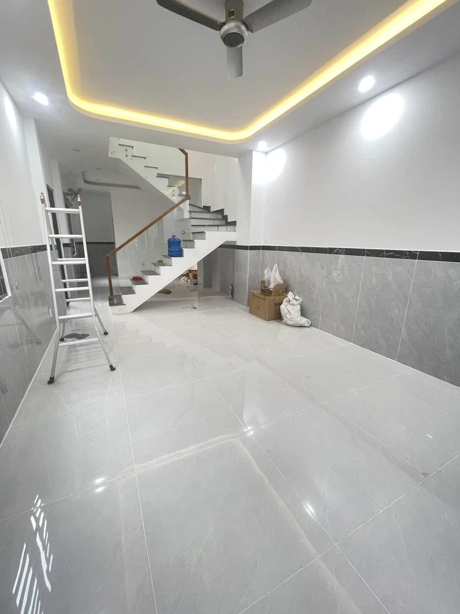 Bán nhà mặt tiền chợ Tân Trụ 60m2 3 tầng, Tân Bình - Ảnh 1