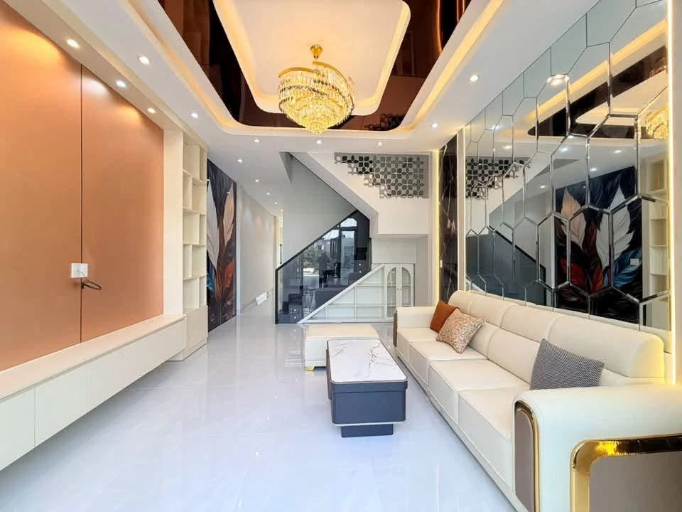 Bán nhà hẽm 4,3x23,2m (99,76m²) 4PN 3WC Quận 12 - 2 tỷ 860 - Ảnh thu nhỏ 2