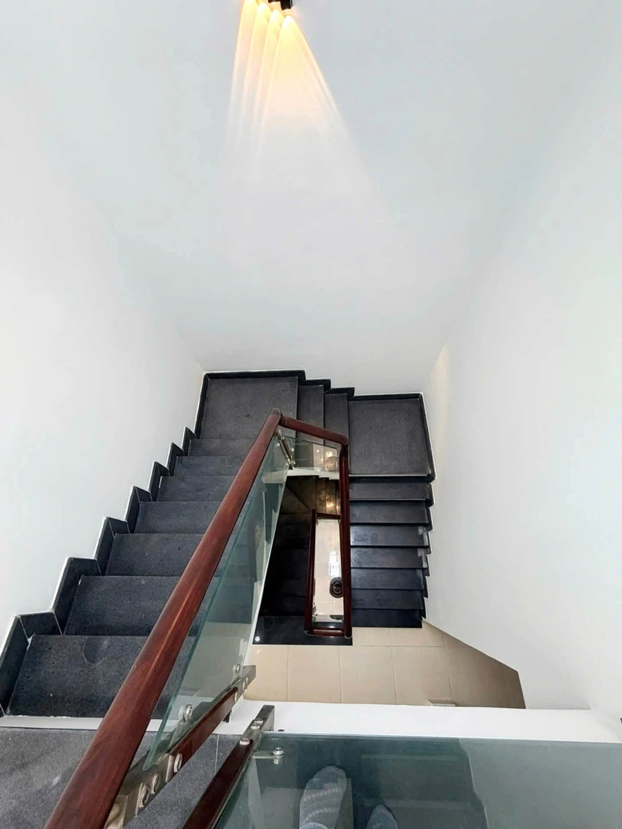 Bán nhà lô góc hẻm xe hơi 3 tầng 45m² 4PN gần Hiệp Thành City, Quận 12 - Ảnh thu nhỏ 4