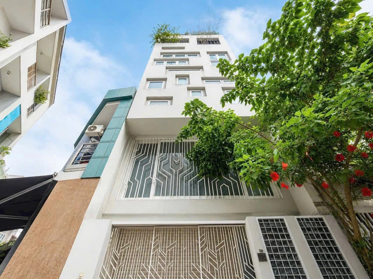 Bán nhà hẻm ô tô 5 tầng 4PN, 140m² sàn, giá 8 tỷ tại Phú Nhuận - Ảnh 1