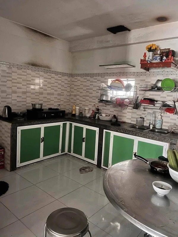 Bán nhà mặt tiền Nguyễn Xuân Thiều 75m2, 4,4 tỷ