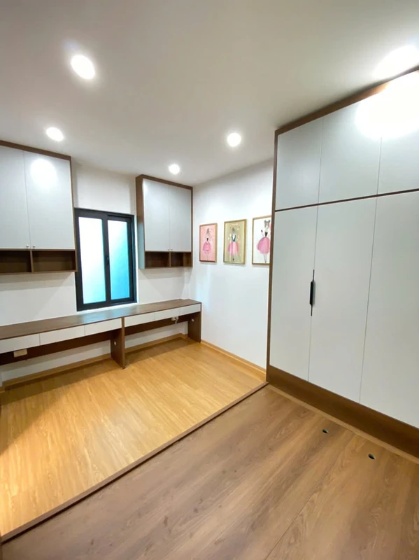Bán nhà 3 PN 41m² mặt tiền Tống Duy Tân, Hải Phòng 2,79 tỷ