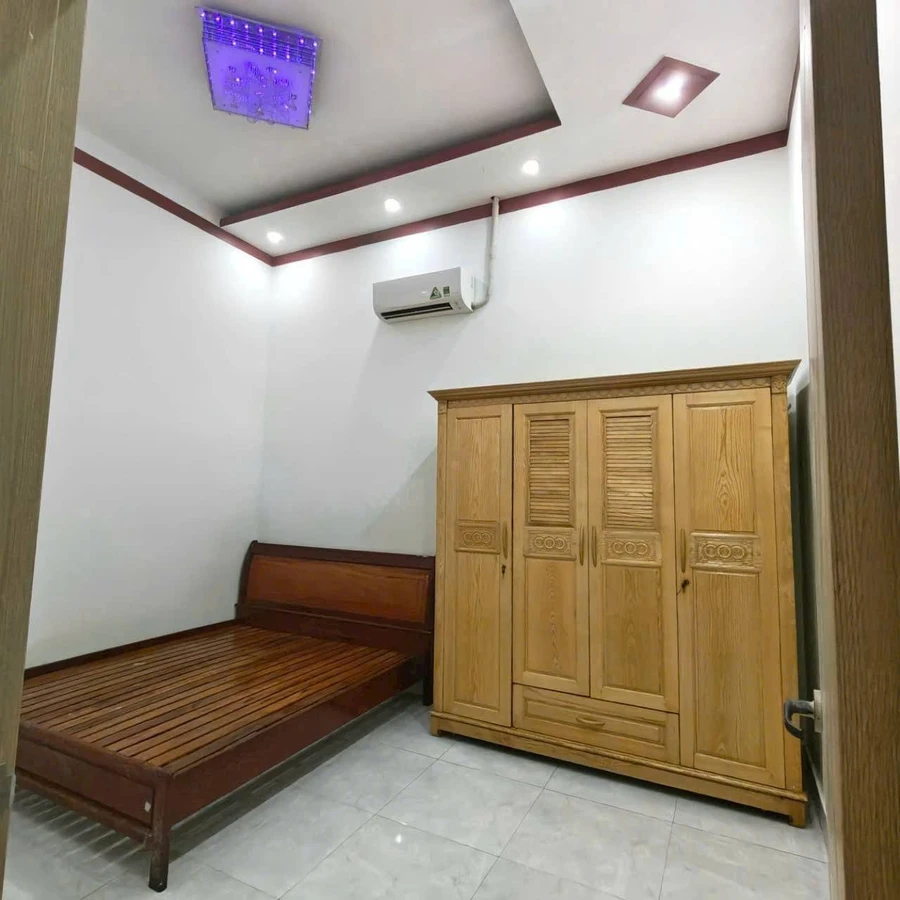 Nhà cấp 4 bán 2 tỷ, 150m² gần trường Thới Hòa - Ảnh thu nhỏ 3