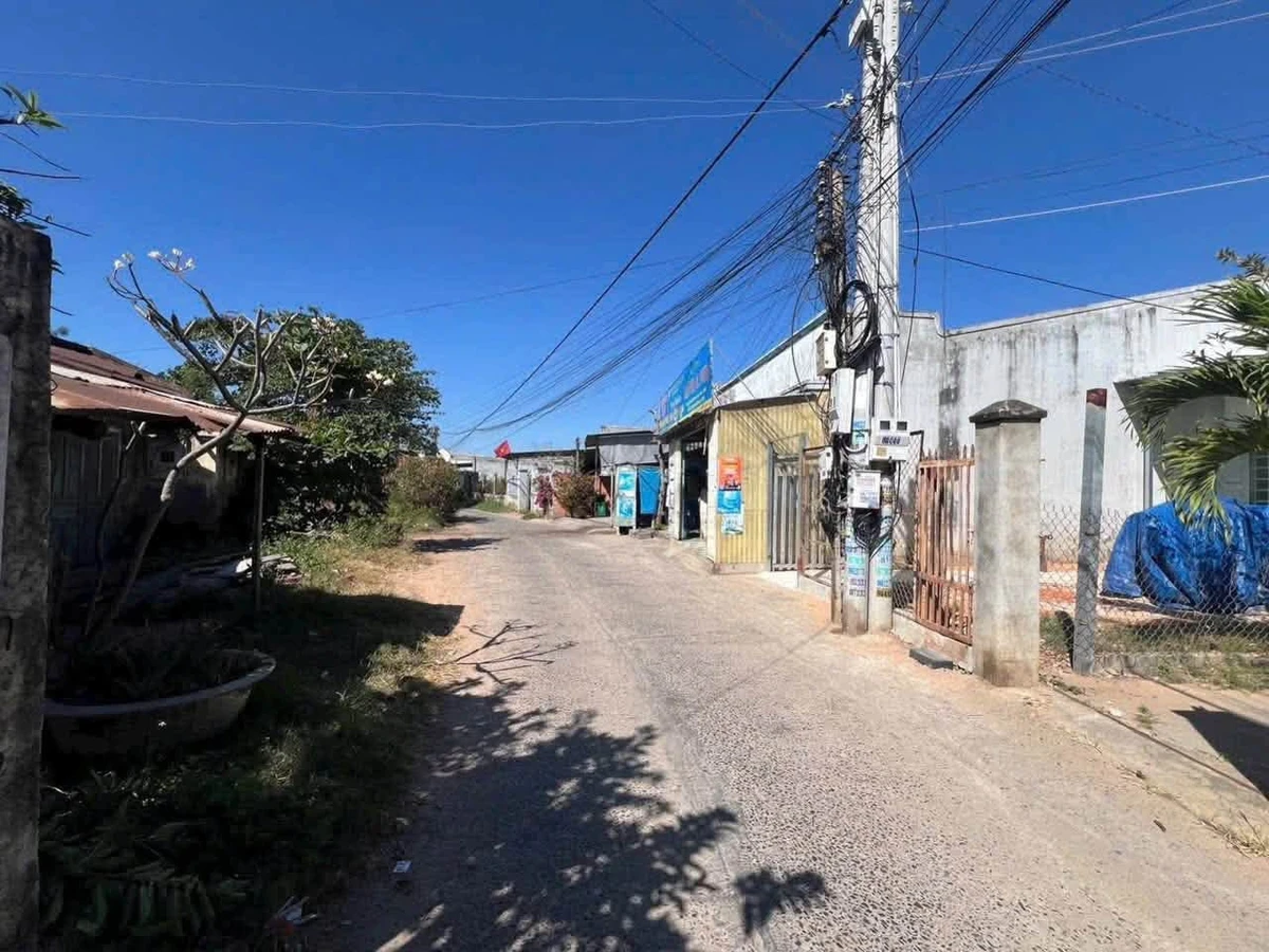 Bán đất 306m2 đường ô tô Phan Thiết 1 tỷ 7 - Ảnh 1