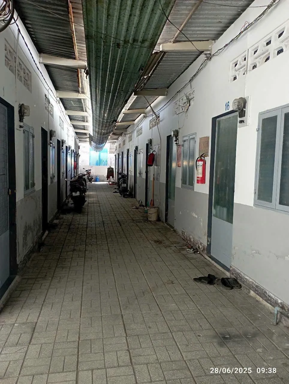 Bán dãy nhà trọ 677m² gần Bến xe Bến Tre 3,2 tỷ - Ảnh 1
