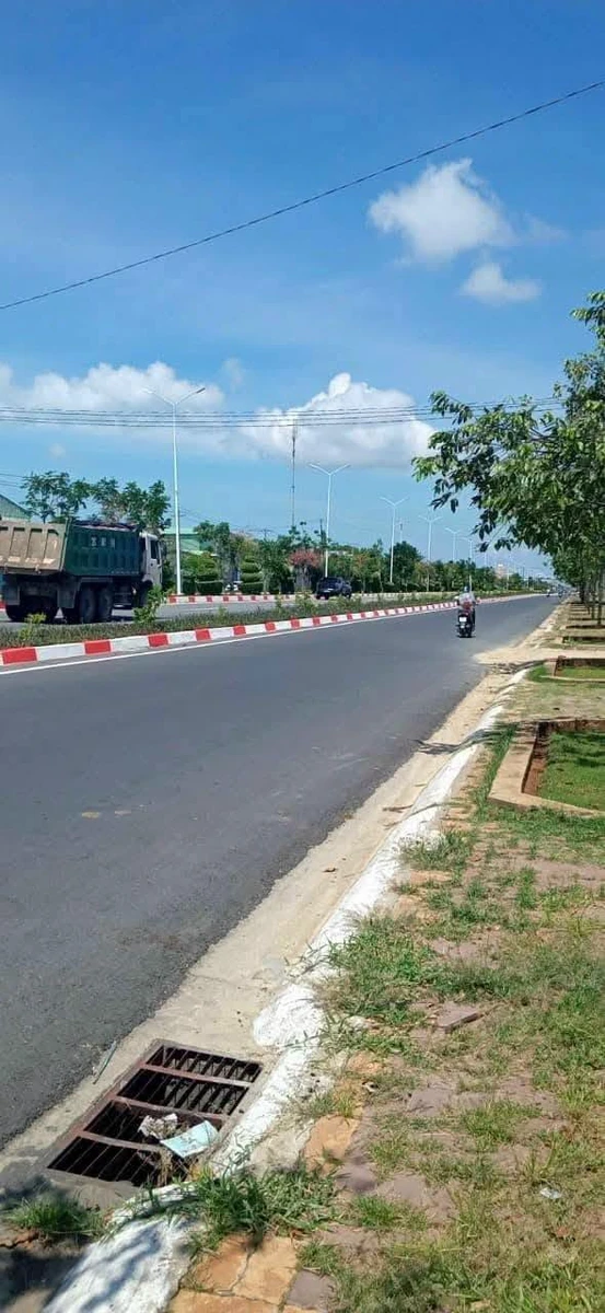 Bán đất mặt tiền đường 2/9 Phước Thắng, 332m² - Ảnh 1