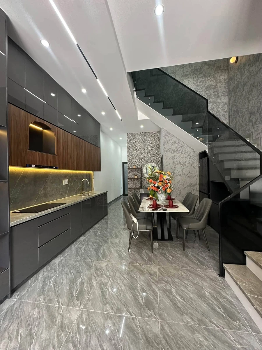 Bán nhà 2 tầng 100m2 đường Huyền Trân Công Chúa, Huế - Ảnh thu nhỏ 3