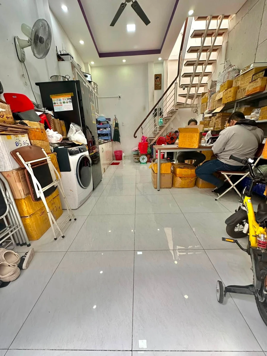 Bán nhà khu 7B Thành Thái, Phường Diên Hồng, 50m2, 2 căn nhà 2 tầng đang cho thuê - Ảnh thu nhỏ 4