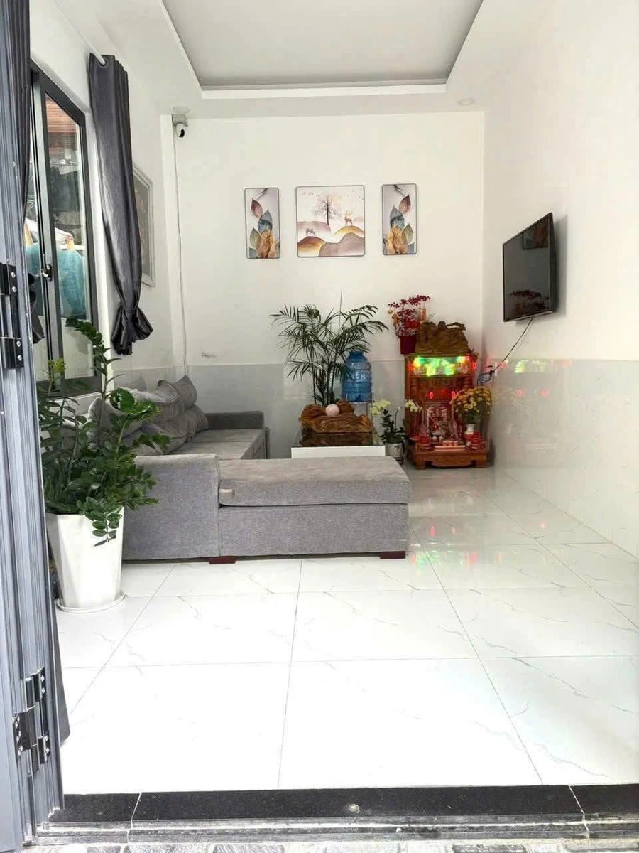 Bán nhà sổ riêng xây dựng hẻm 27 Lê Hồng Phong, 75m2, 2 phòng ngủ, giá 3,6 tỷ, Đà Lạt - Ảnh 1
